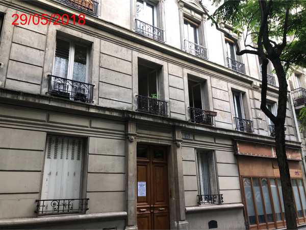 UN APPARTEMENT