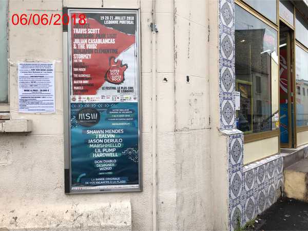 UNE BOUTIQUE