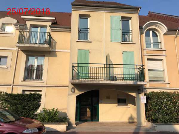 UN  STUDIO DE 28,10 M²