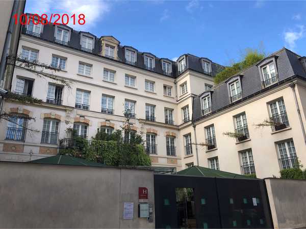 UNE  CHAMBRE DE 24,53 M²