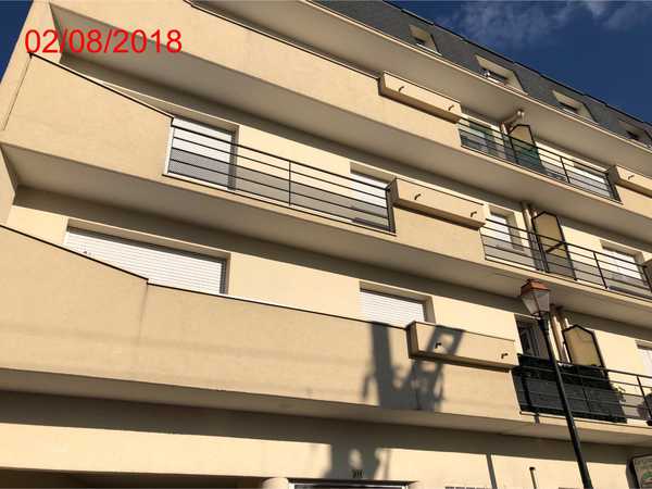 UN APPARTEMENT