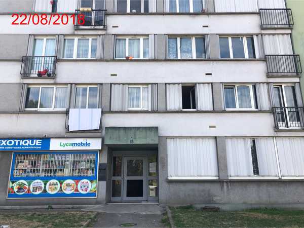 UN  APPARTEMENT DE 4 PIECES