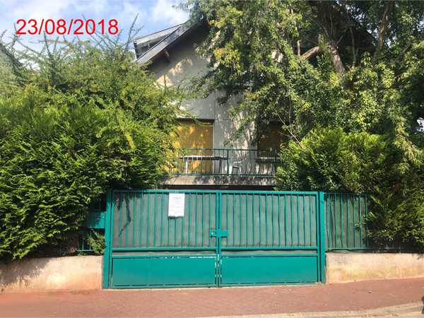 UN PAVILLON