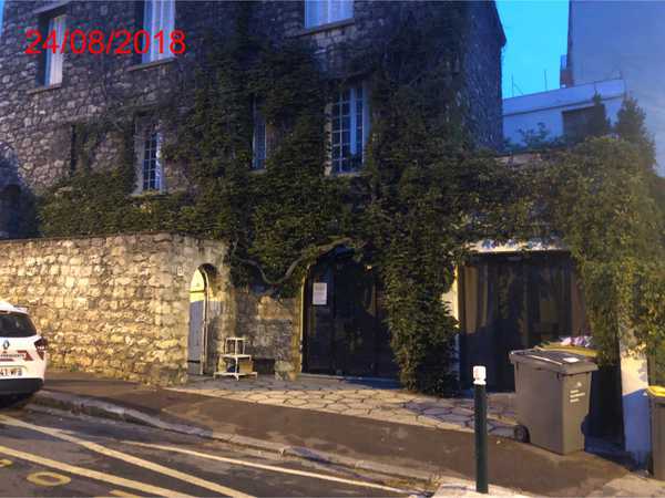 TROIS LOCAUX