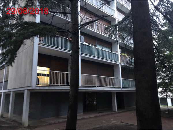 UN APPARTEMENT