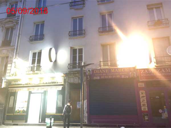 UN APPARTEMENT