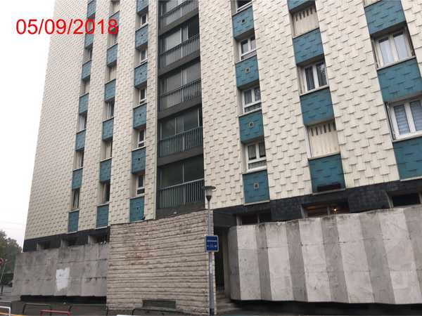 UN APPARTEMENT