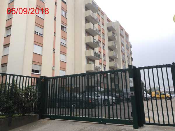 UN APPARTEMENT