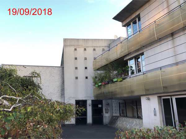 UN APPARTEMENT