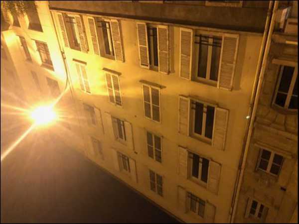 UN IMMEUBLE