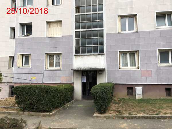UN APPARTEMENT