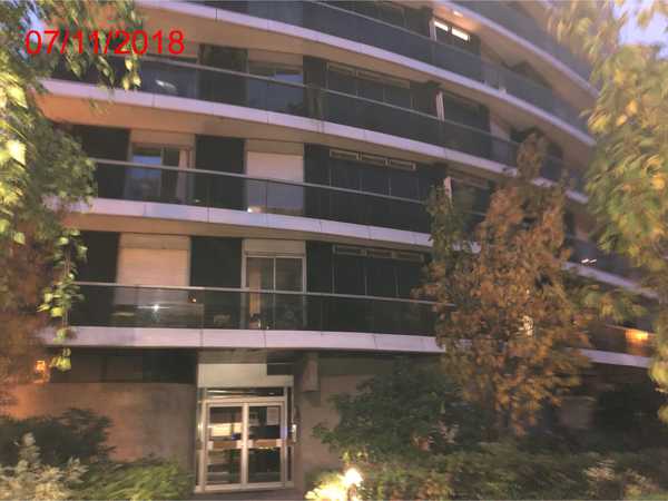 UN APPARTEMENT