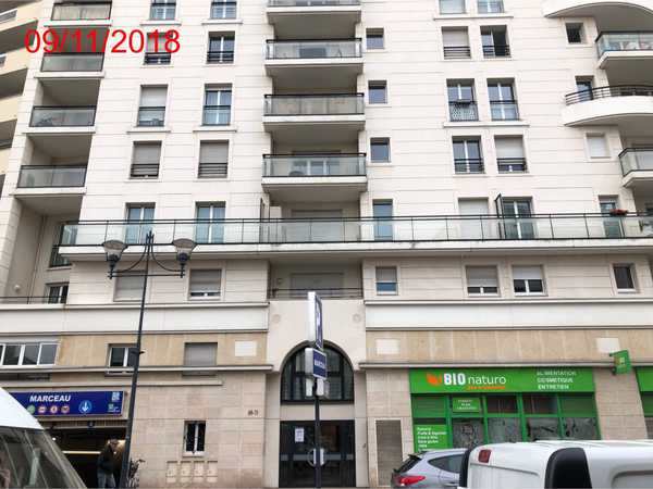 UN APPARTEMENT