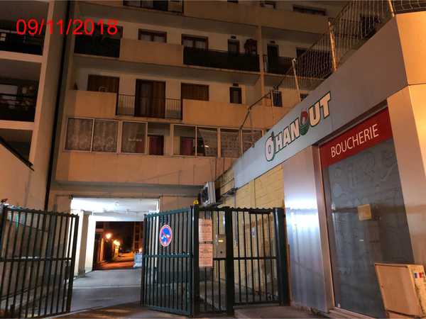 UN APPARTEMENT