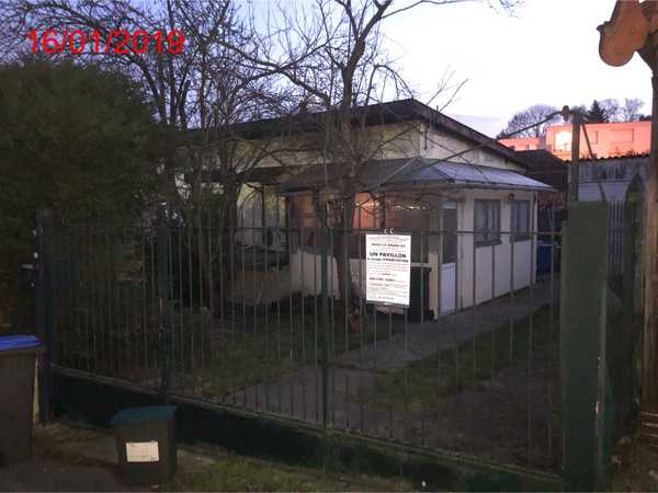 UN PAVILLON