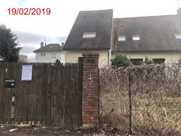 UNE MAISON DHABITATION DE 196.34 M²