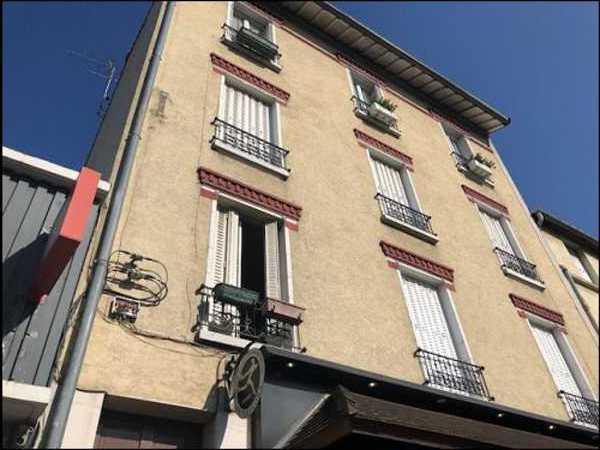 UNE BOUTIQUE – REMISE – APPARTEMENT - CAVE 