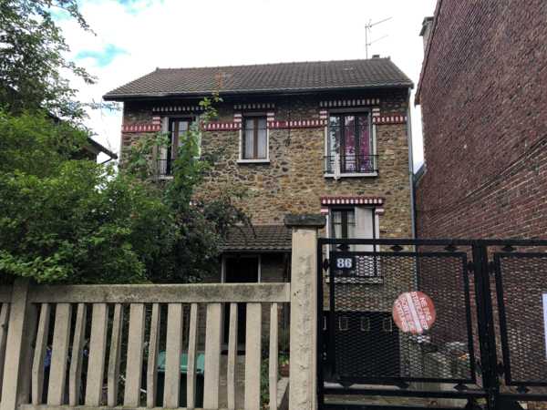 UNE  MAISON INDIVIDUELLE