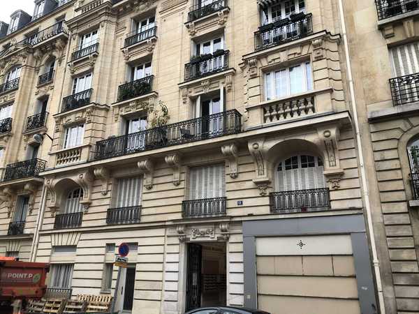 UN APPARTEMENT DE 32,30 M² 