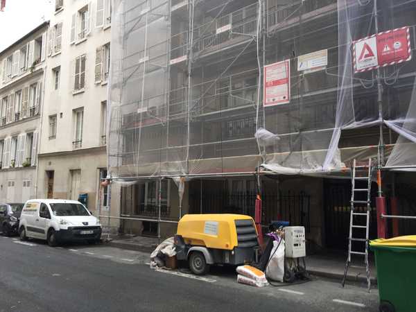 UN APPARTEMENT