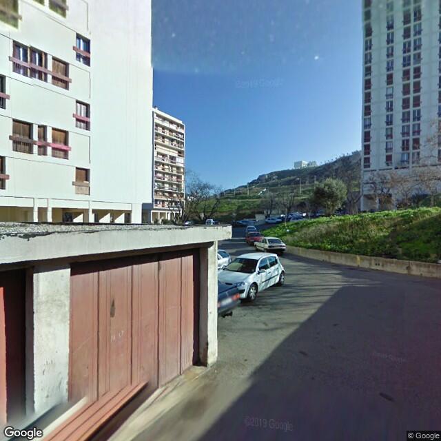 UN APPARTEMENT