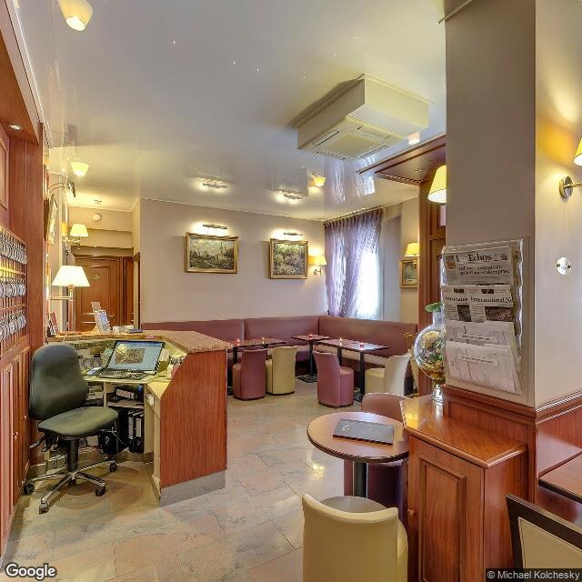 UN APPARTEMENT