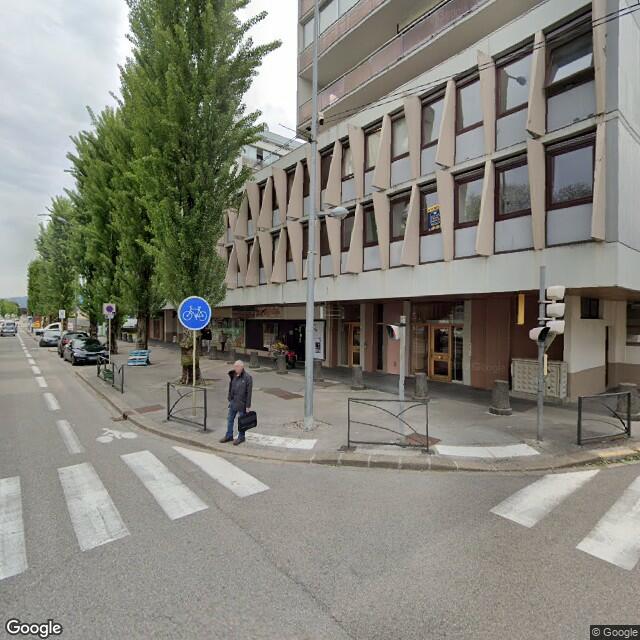 UN APPARTEMENT