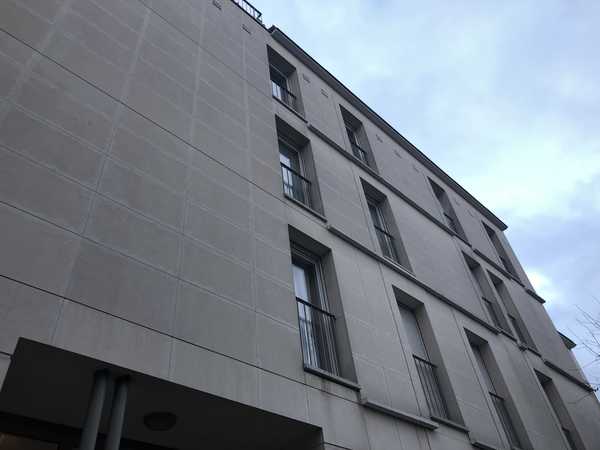UN APPARTEMENT