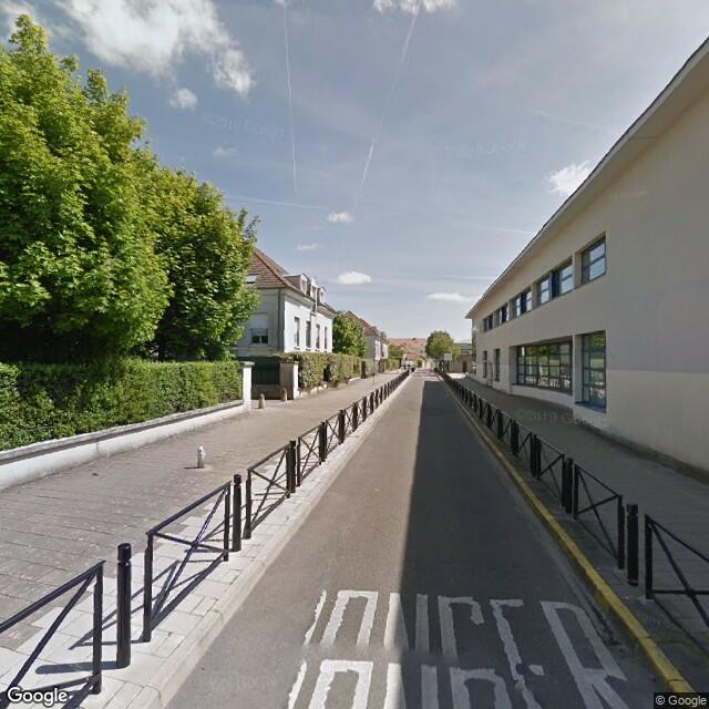 UN APPARTEMENT