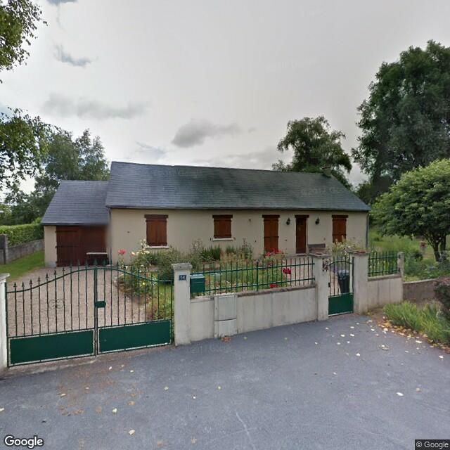 UNE MAISON
