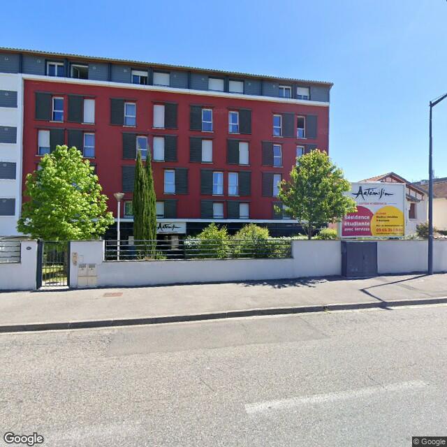 UN APPARTEMENT