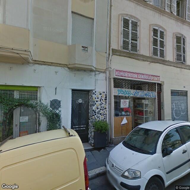 UN APPARTEMENT