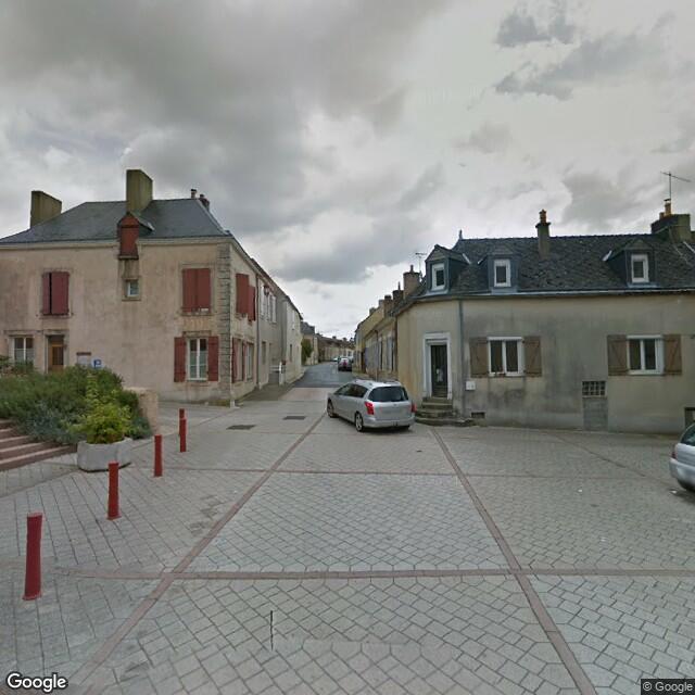 UN ENSEMBLE IMMOBILIER
