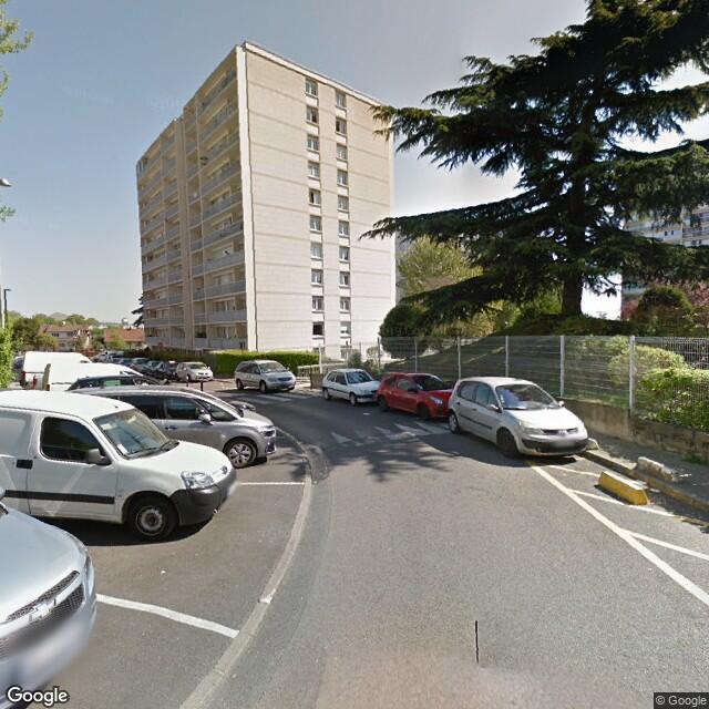 UN APPARTEMENT