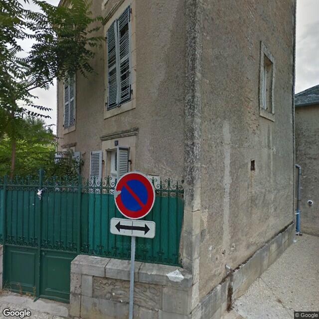 UN APPARTEMENT
