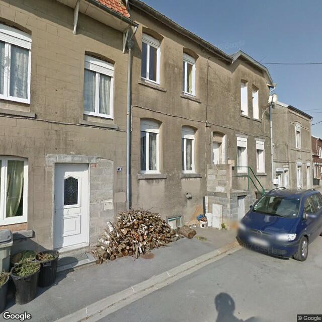 UNE MAISON D'HABITATION
