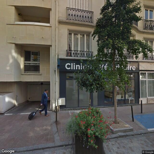 UNE CHAMBRE