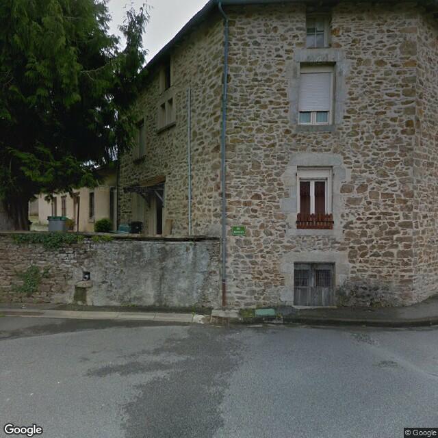 UN IMMEUBLE
