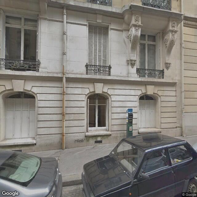 UN APPARTEMENT