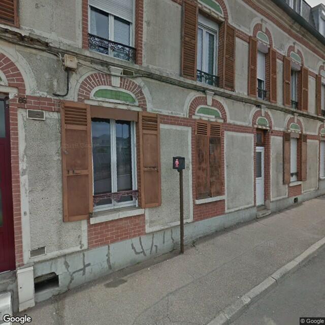 UN APPARTEMENT