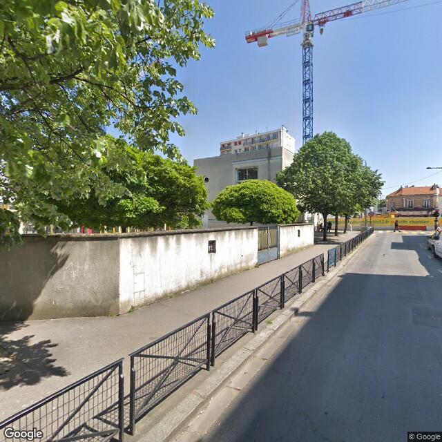 UN APPARTEMENT