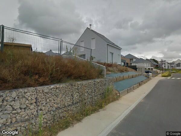 UNE MAISON D'HABITATION