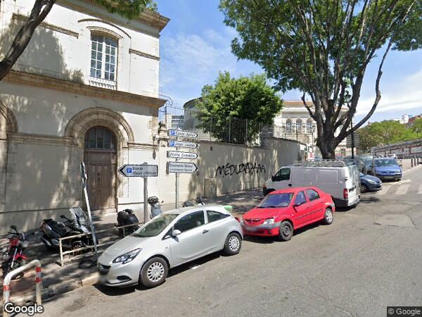 UN APPARTEMENT