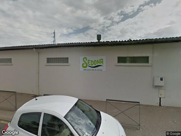UN APPARTEMENT