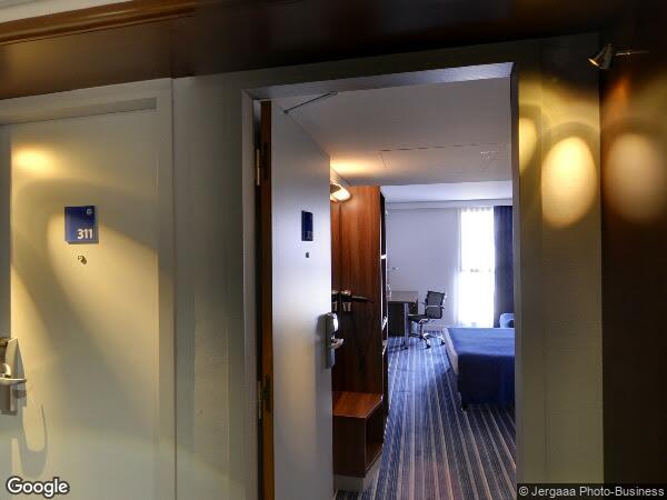 UN APPARTEMENT
