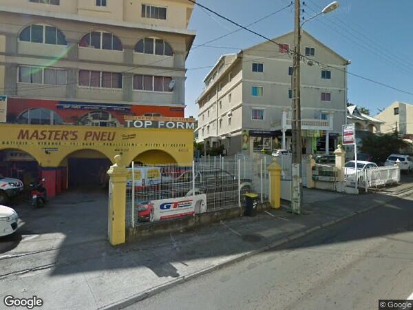 UN APPARTEMENT