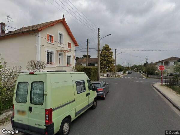 UNE MAISON D'HABITATION