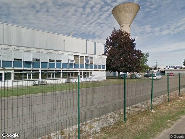 UN ENSEMBLE IMMOBILIER