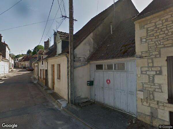 UNE MAISON D'HABITATION