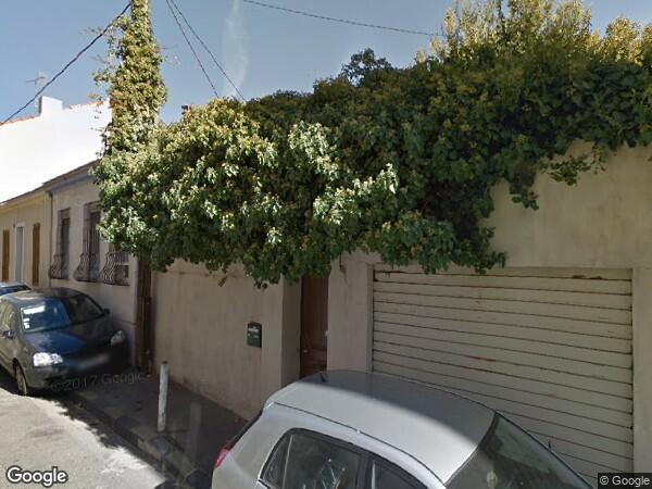 UN APPARTEMENT